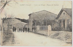 EntreeDuVillageMaisonDuDocteur_claret-27.jpg